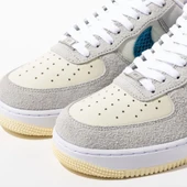 Nike Air Force 1 x Undefeated 5 On It thumbnail 6