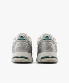 New Balance 1906R Silver Metallic Cream - 4