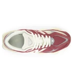 New Balance 9060 Washed Burgundy thumbnail 2