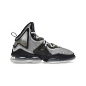 Nike LeBron 19 Royalty - 1