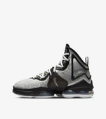 Nike LeBron 19 Royalty - 3