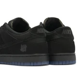 Nike Dunk Low x UNDEFEATED Black thumbnail 5