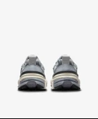 Nike V2K Run Pure Platinum Wolf Grey - 3