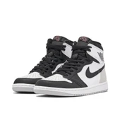 Nike Air Jordan 1 Retro High OG Stage Haze thumbnail 2