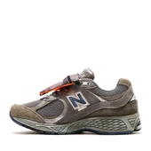New Balance 2002R Pouch Castle Grey thumbnail 2