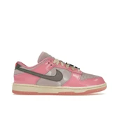 Nike Dunk Low LX Barbie thumbnail 1
