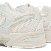 New Balance 530 Moonbeam thumbnail 2