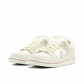Nike SB Dunk Low City of Love Light Bone - 2