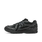 New Balance 1906R Protection Pack Leather Triple Black thumbnail 5