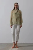 Yakası Fularlı Şifon Gömlek - Fıstık Yeşili thumbnail 2