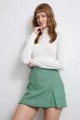 Yırtmaçlı Şort Etek Yeşil thumbnail 4