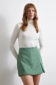 Yırtmaçlı Şort Etek Yeşil thumbnail 3