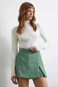 Yırtmaçlı Şort Etek Yeşil thumbnail 1