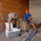 Worx WX876.9 12/24/220Volt 22Litre Kompresörlü Outdoor Oto Buzdolabı (Akü Dahil Değildir) thumbnail 10