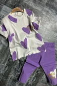 Kız Çocuk Üzeri Kalp Desen ve Paris Yazı Baskılı Kapri Lila Taytlı Takım thumbnail 6