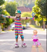 LED Işıklı, Patenli ve Müzikli Oyuncak Bebek Skating Girl - 2