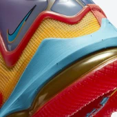 Nike LeBron 19 Tune Squad - 4