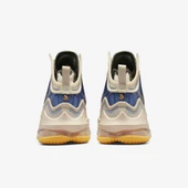 Nike LeBron 19 Minneapolis Lakers - 7
