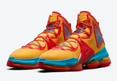 Nike LeBron 19 Tune Squad - 5