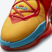 Nike LeBron 19 Tune Squad - 3
