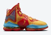 Nike LeBron 19 Tune Squad - 7