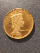 AMOR POPULI PRAESIDIUM REGINAE A900 - Kraliçe Elizabeth 21.39gr 22 ayar A900 Altın Madalya thumbnail 8