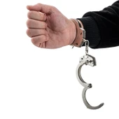 Zincirli Kelepçe - Polis ve Özel Güvenlik thumbnail 11