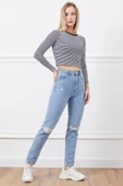 Yüksek bel yırtmaçlı mom jean pantolon - 4