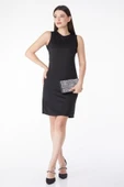 Düz Bisiklet Yaka Kadın Siyah Mini Elbise - 1