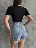 Üçlü kalp nakışlı bluz - 5