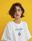 Oversize Kadın Tişört   SYSTEM STANDBY  Minimal Siber Tasarım, Siyah  Beyaz - 1