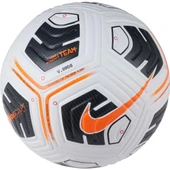 Nike Futbol Topu Çocuklar İçin Futbol Gelişimi ve Eğlenceli Aktivite - 4