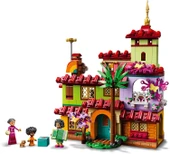 LEGO 43202 Disney Princess Madrigal Evi - 2