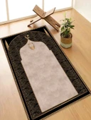 Seccade Diz Ağrıtmayan Kalın Halı Seccade Namazlık Siyah thumbnail 1