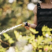 Fiskars 1065483 Üç Fonksiyonlu Sulama Tabancası - 4