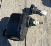 Byr3D Depo Far Için Audi B3 Avrupa Far Huzmesi Kontrol Motoru Klipsi T4758131 Sadece Plastik Aparattır - 4