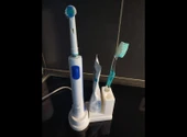 Byr3D Oral B Tutucu T3930672 Sadece Plastik Aparattır - 1