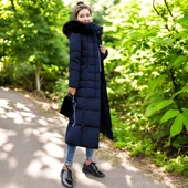 Kışlık Tam Boy Kürklü Kapüşonlu Tasarım Kadın Şişme Mont thumbnail 1