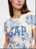 Gap Logo T-Shirt V-Ss Logo Classic Tee Kadın 729555 Tişört - 7