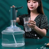 MERGEN STORE Retro Model Otomatik Damacana Pompası Aparatı Yeşil Renk Bakır Detaylı - 4