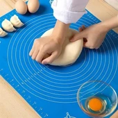 MERGEN STORE 40*50 cm Silikon Ölçekli Kullanımı Kolay Hamur Açma Matı Ekmek Mantı Makarna Hamuru Yoğurma - 1