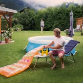 STANLEY SXVI02001A 12Volt/18Volt 2Ah Li-ion Şarjlı 160 PSI Dijital Basınç Göstergeli Lastik & Yatak Şişirme Pompası + Araç Süpürgesi + Led Lamba thumbnail 6