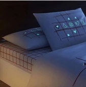 Taç Glow Parlayan Çift Kişilik Nevresim Takımı Romenta Kırmızı thumbnail 4