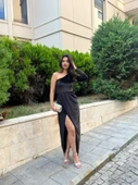 Kadın Uzun Kollu Yırtmaçlı önü Pile Detay Kadife Elbise - 5