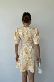 Sarı Çiçekli Elbise - 3
