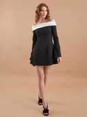Saten Kayık Yaka Detay Mini Elbise Siyah - 3