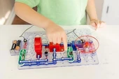 Snap Circuits Extreme SC-750  8+ Çocuklar İçin Elektronik Eğitim Seti - 3