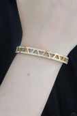 316L Çelik Gold Renk Zirkon Taş İşlemeli Kadın Kelepçe - TJ-BB5291 - 1