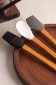 Snippy Daily - 3'lü Bambu Saplı Silikon Spatula Seti 21 cm Mutfak Seti Kaşık Spatula Seti - 2