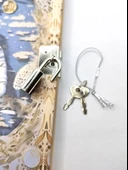 3D Görünümlü Hatıra Defteri (Günlük) Kilitli Defter 80 yaprak - Turuncu Astronot thumbnail 3